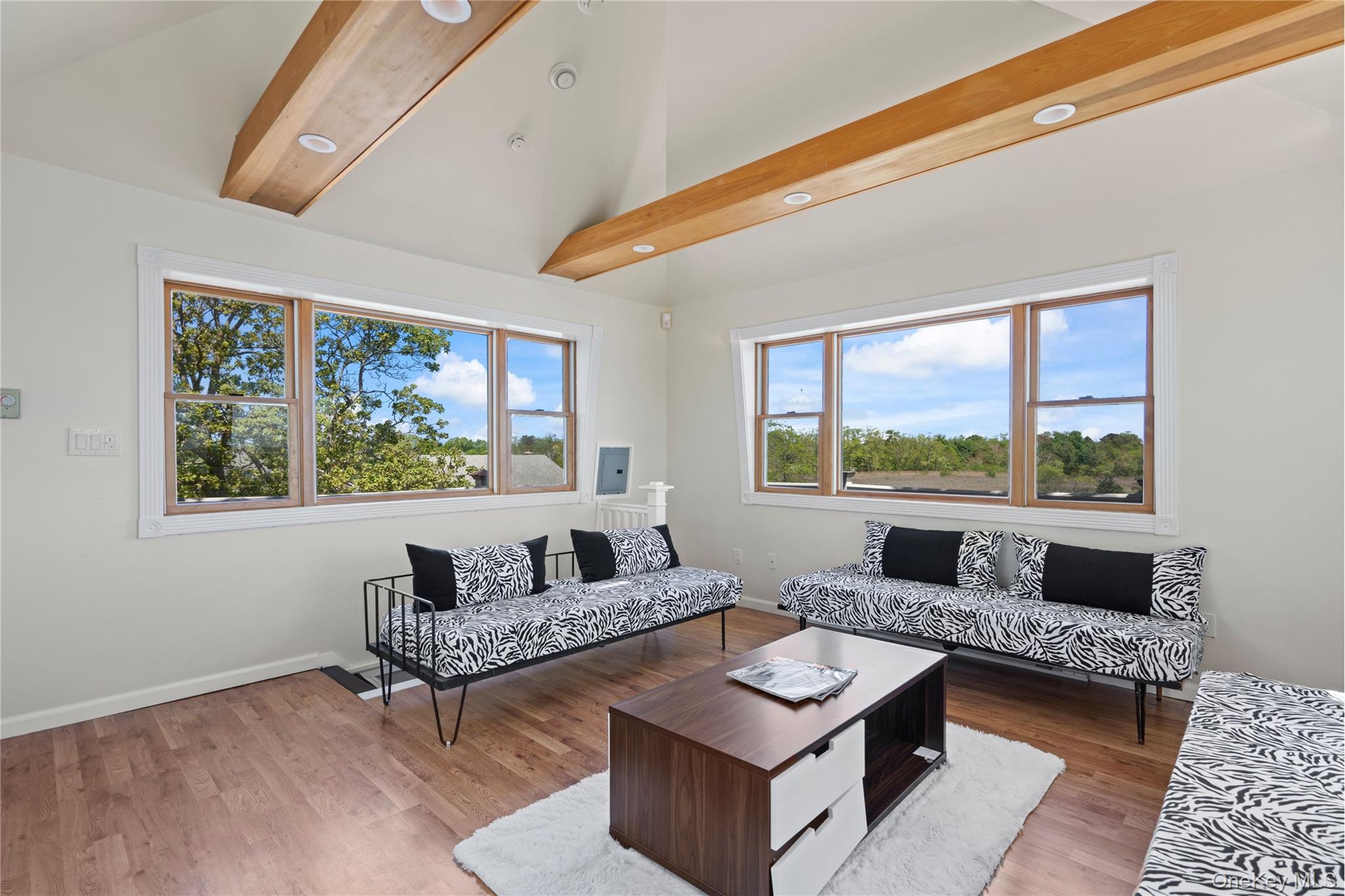 #14 photo, 55 West End Avenue, מחוז סאפוק East Quogue , NY 11942