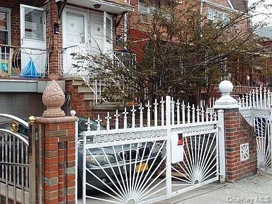 #4 photo, 623 E 85th Street, הברונקס Brooklyn , NY 11236