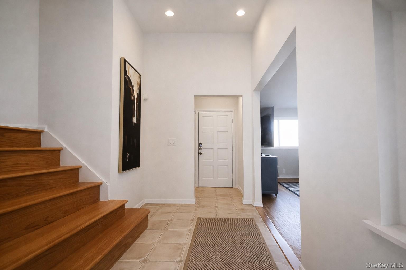 #12 photo, 24 Willets Avenue, Нассау ‖ Syosset , NY 11791