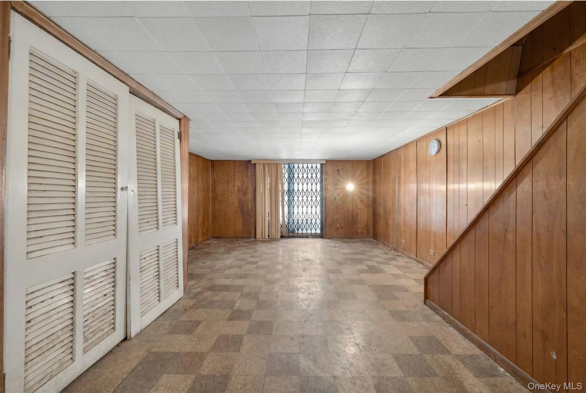 #19 photo, 1043 Hendrix Street, Brooklyn , NY 11207