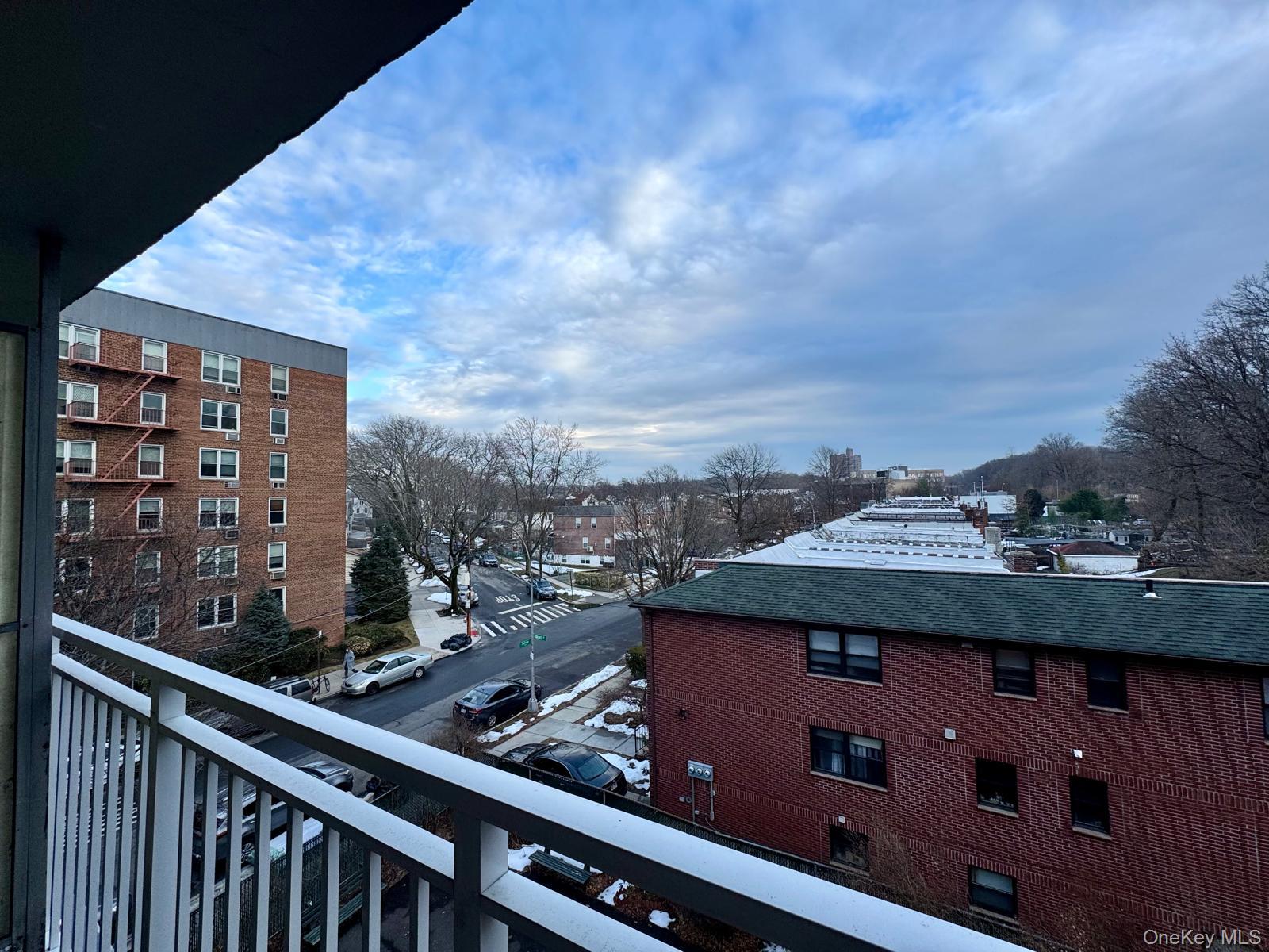 #12 photo, 68-20 Selfridge Street, Куинс ‖ Forest Hills , NY 11375