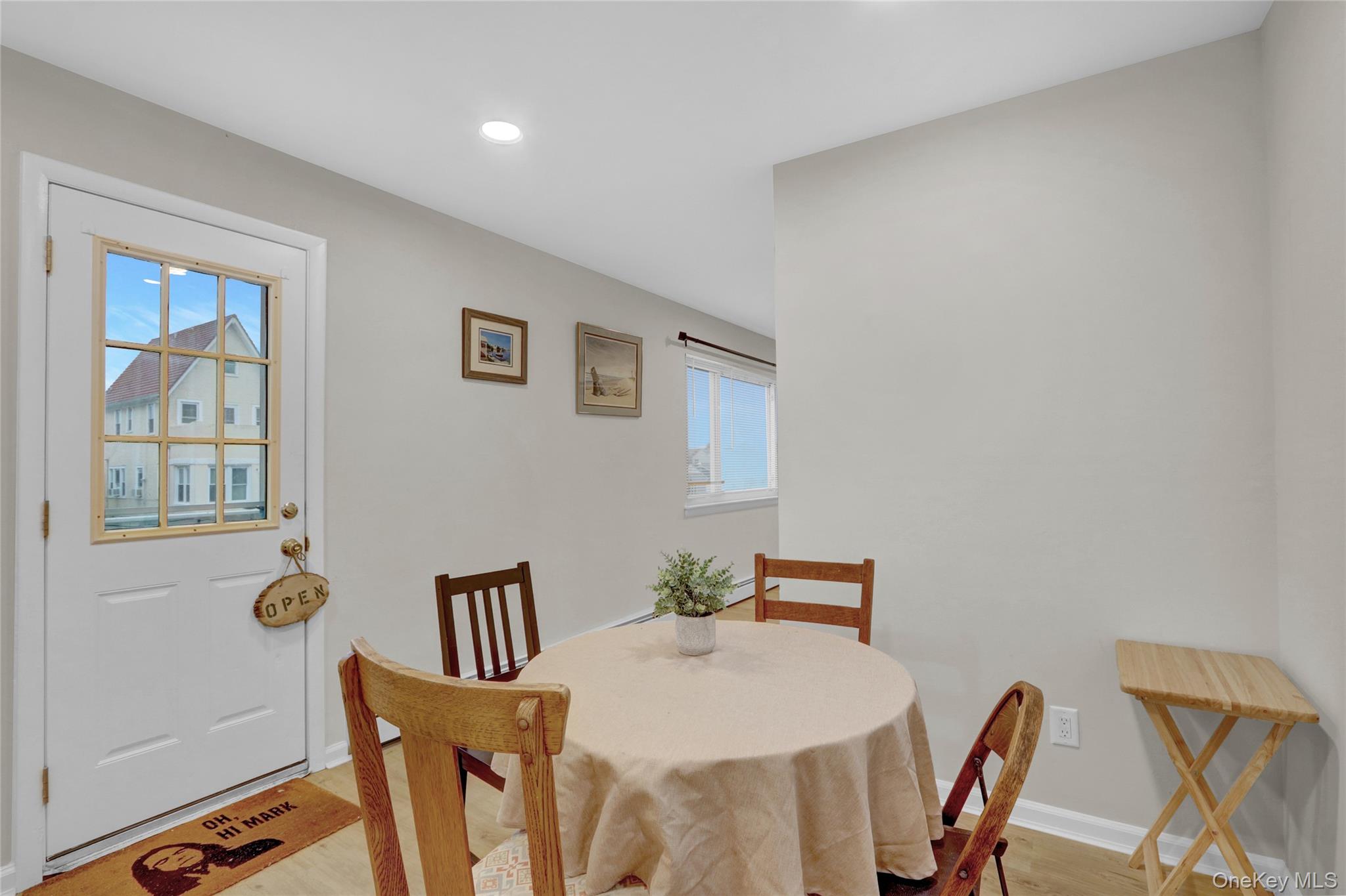 #20 photo, 220 E Chester Street, 长岛 Long Beach , NY 11561