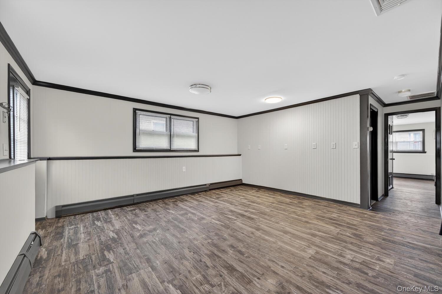 #20 photo, 9 Bay Beach Avenue, Bayville , NY 11709