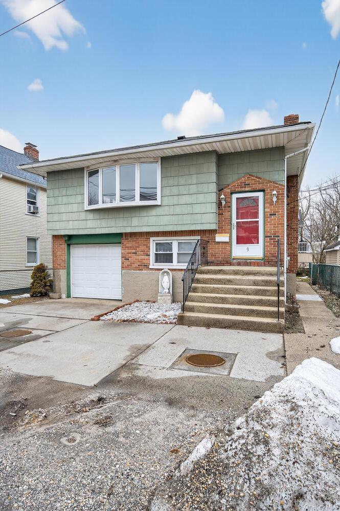 #3 photo, 9 Bay Beach Avenue, Bayville , NY 11709