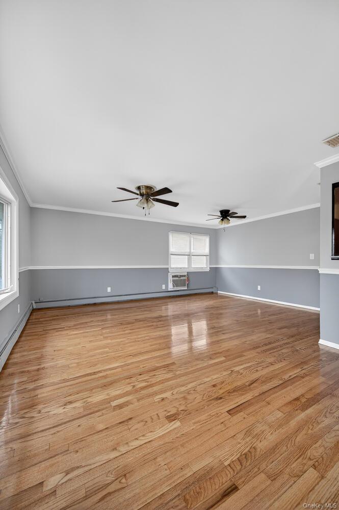 #8 photo, 9 Bay Beach Avenue, Bayville , NY 11709