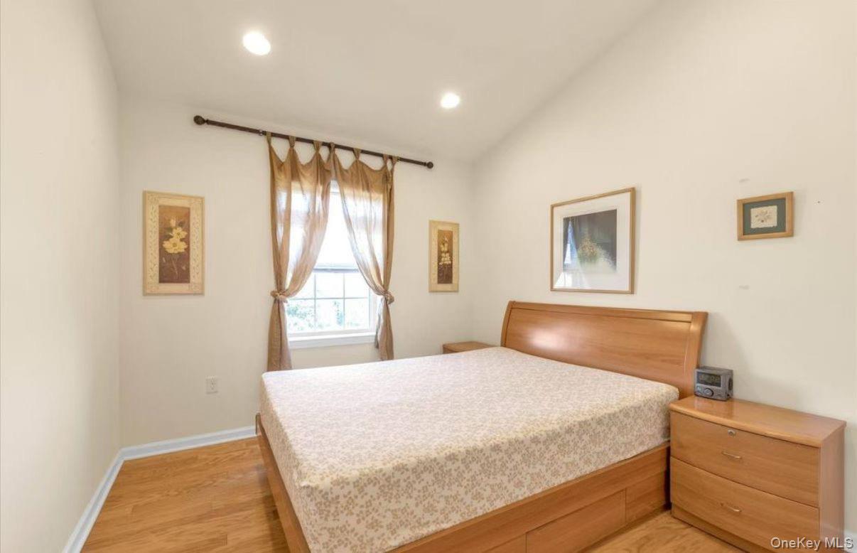 #11 photo, 215 Constitution Place, College Point , NY 11356