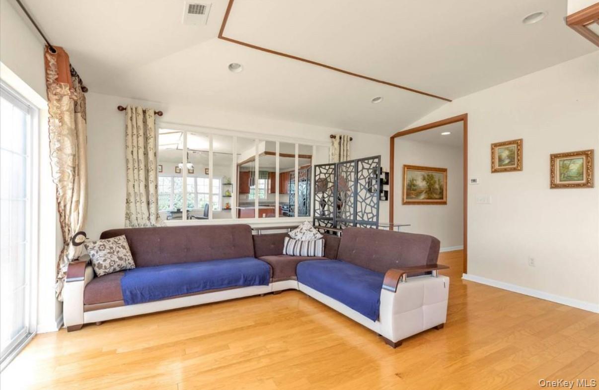 #2 photo, 215 Constitution Place, College Point , NY 11356