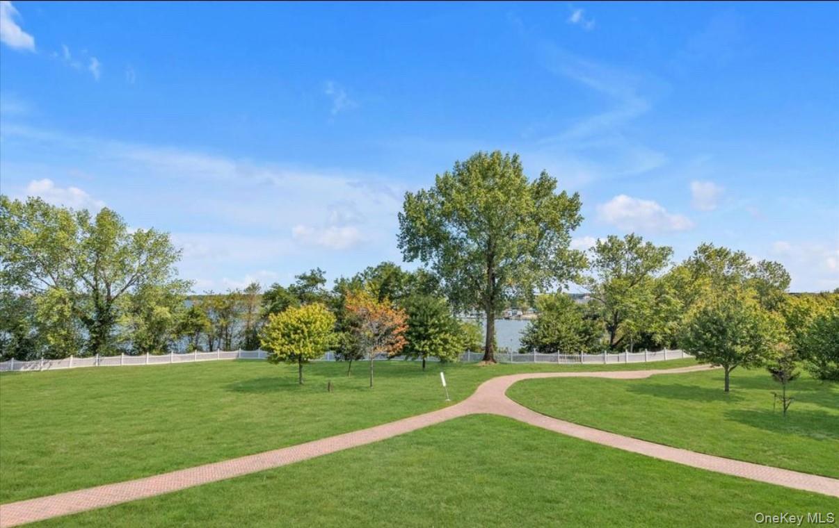 #7 photo, 215 Constitution Place, College Point , NY 11356