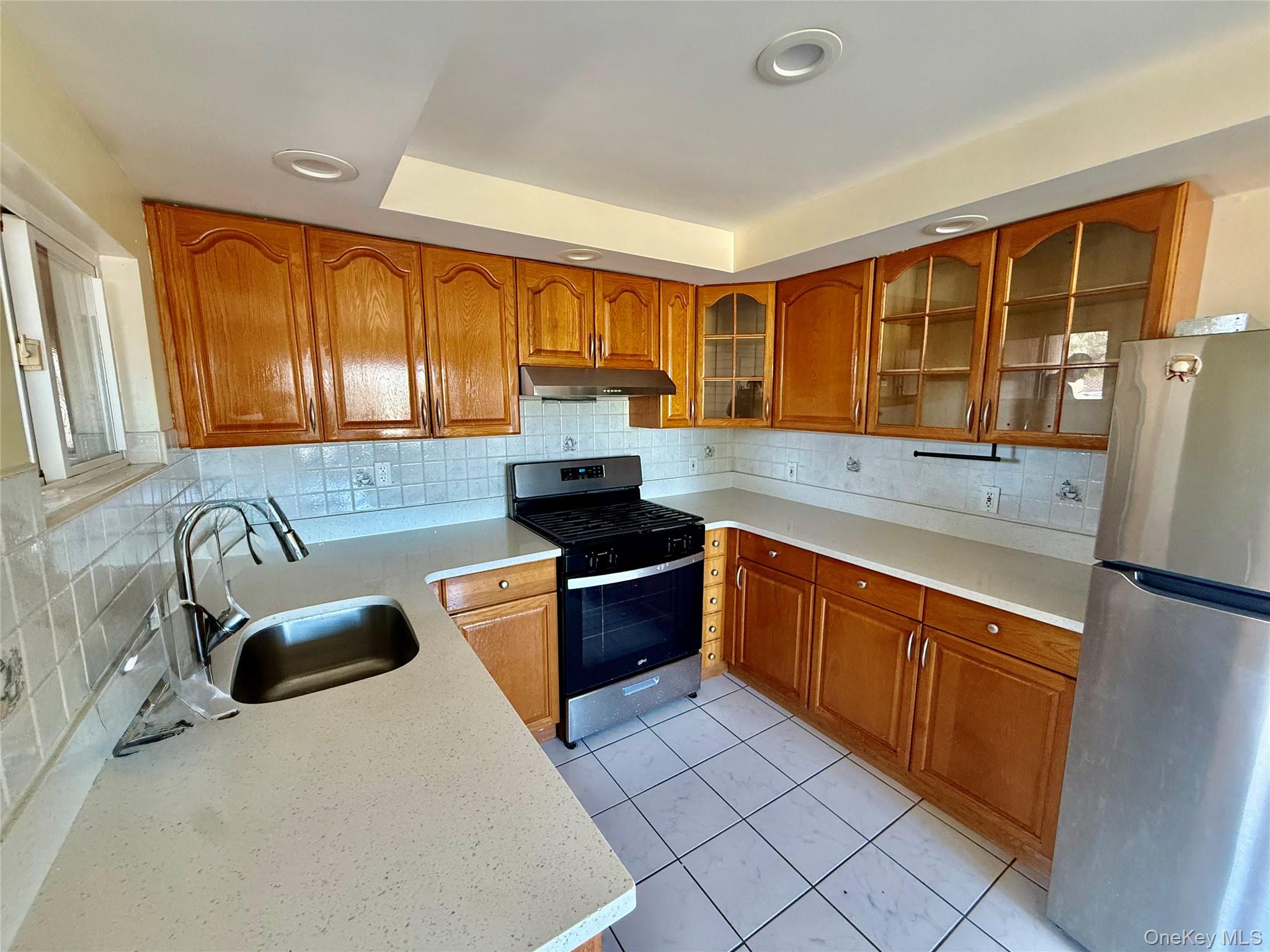 #5 photo, 6111 156th Street, Куинс ‖ Flushing , NY 11367