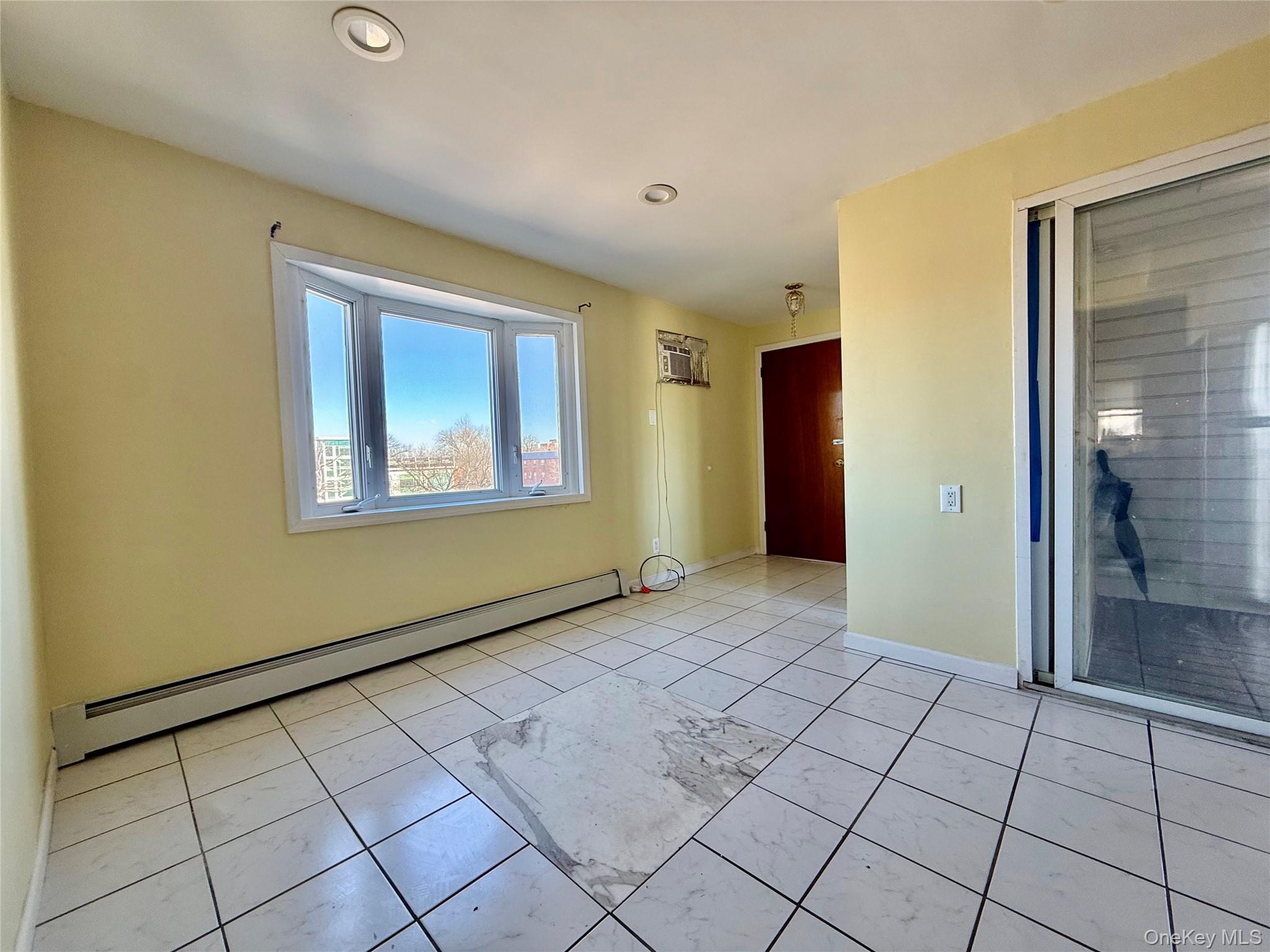 #6 photo, 6111 156th Street, Куинс ‖ Flushing , NY 11367