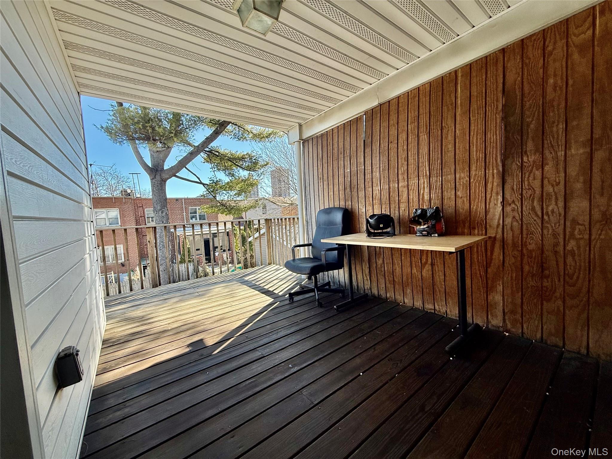 #7 photo, 6111 156th Street, Куинс ‖ Flushing , NY 11367