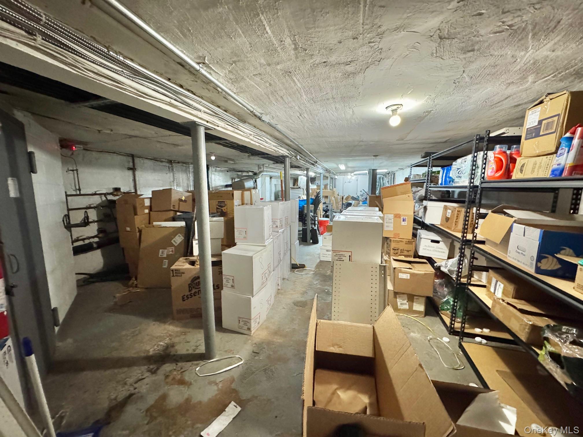 #13 photo, 7617 Myrtle Avenue, Glendale , NY 11385