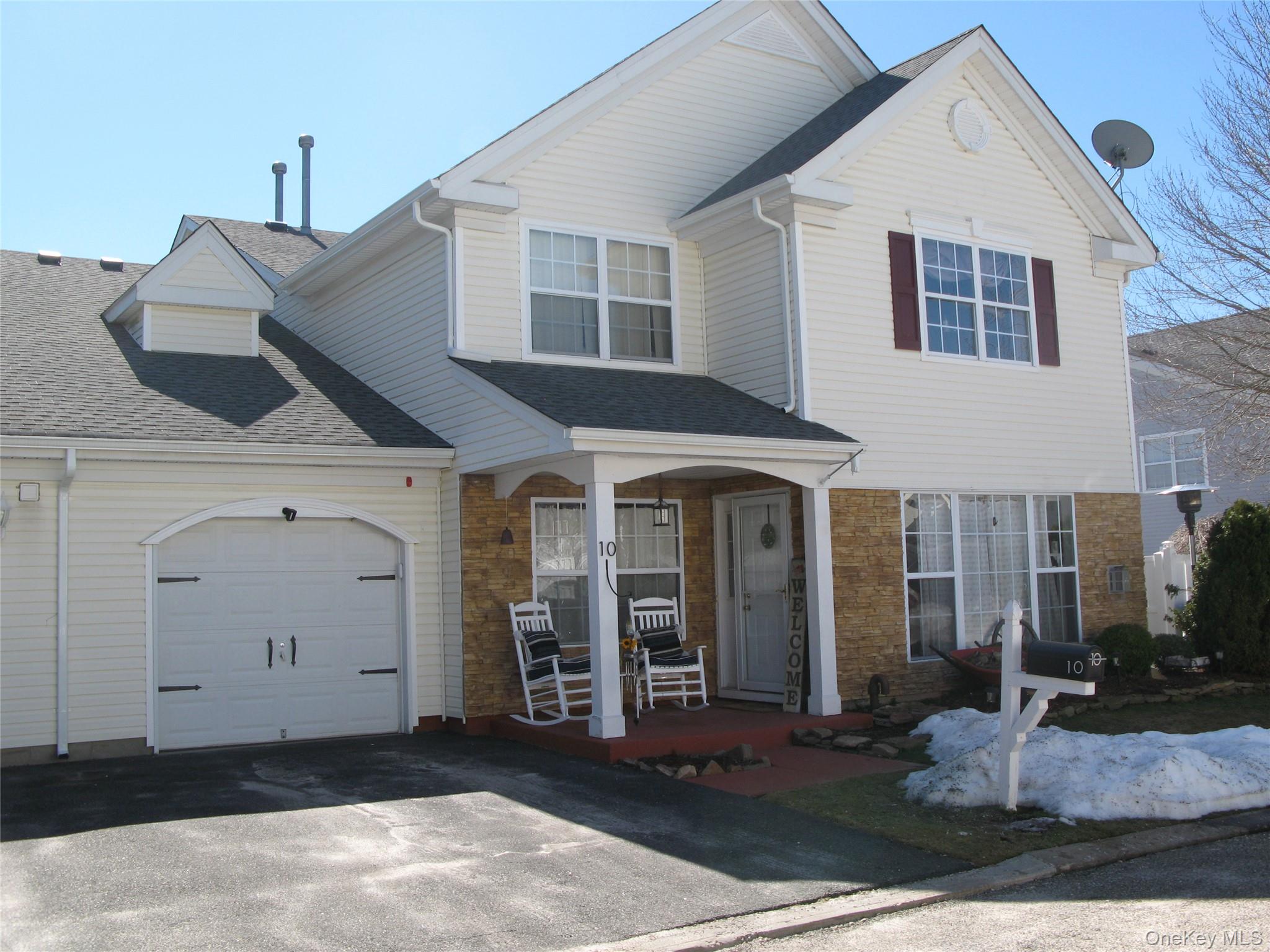 #1 photo, 10 Tracie Lane, سوفولك Middle Island , NY 11953