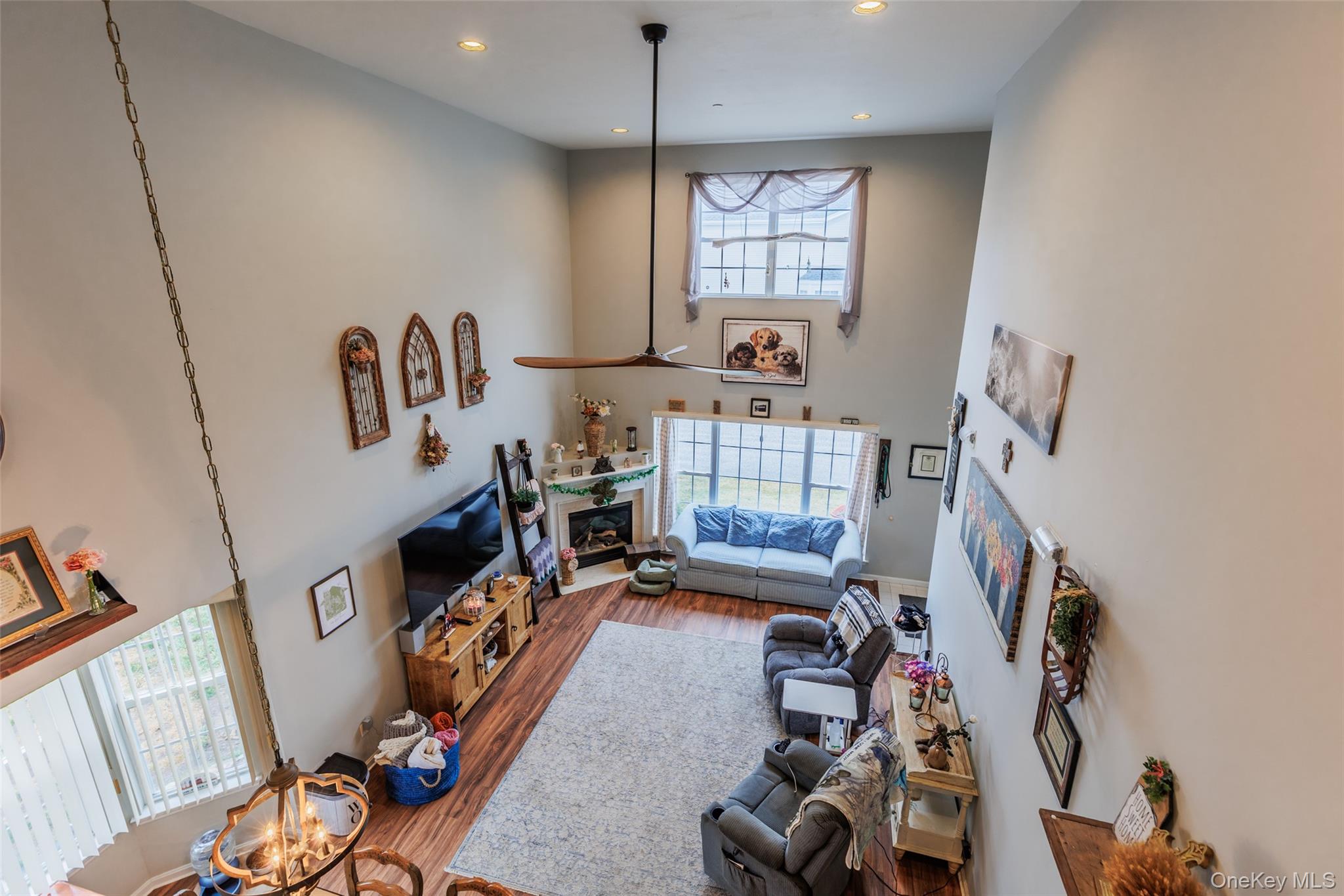 #15 photo, 10 Tracie Lane, সাফোক কাউন্টি Middle Island , NY 11953