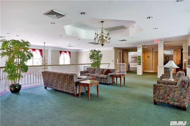 #8 photo, 10 Tracie Lane, سوفولك Middle Island , NY 11953