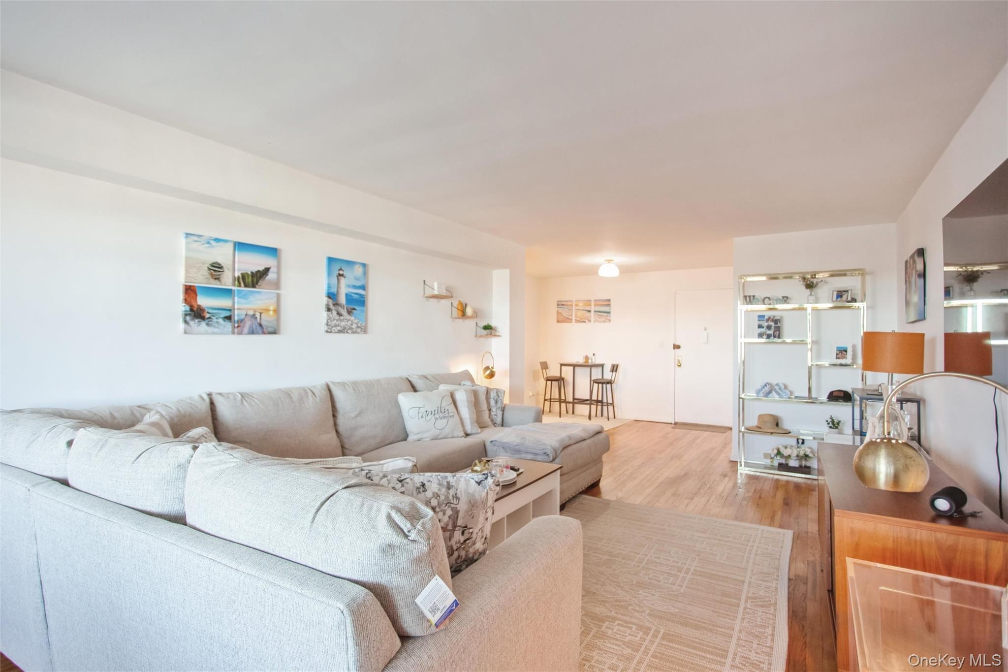 #5 photo, 711 Shore Road, Нассау ‖ Long Beach , NY 11561