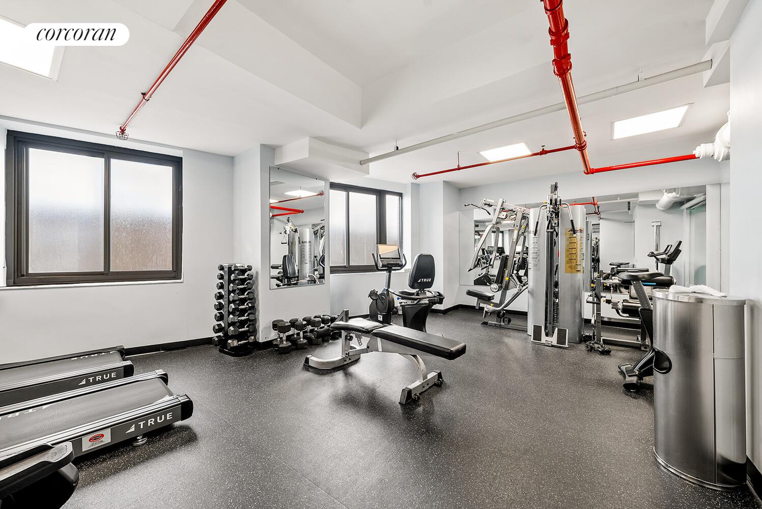 #10 photo, 45 E END Avenue, מנהטן Yorkville , NY 10028