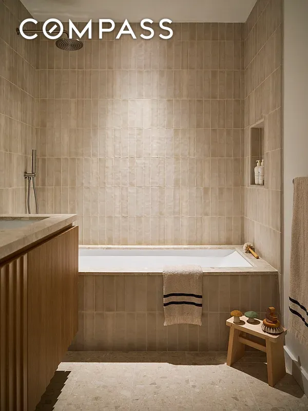 #8 photo, 323 Bergen Street, Boerum Hill , NY 11217