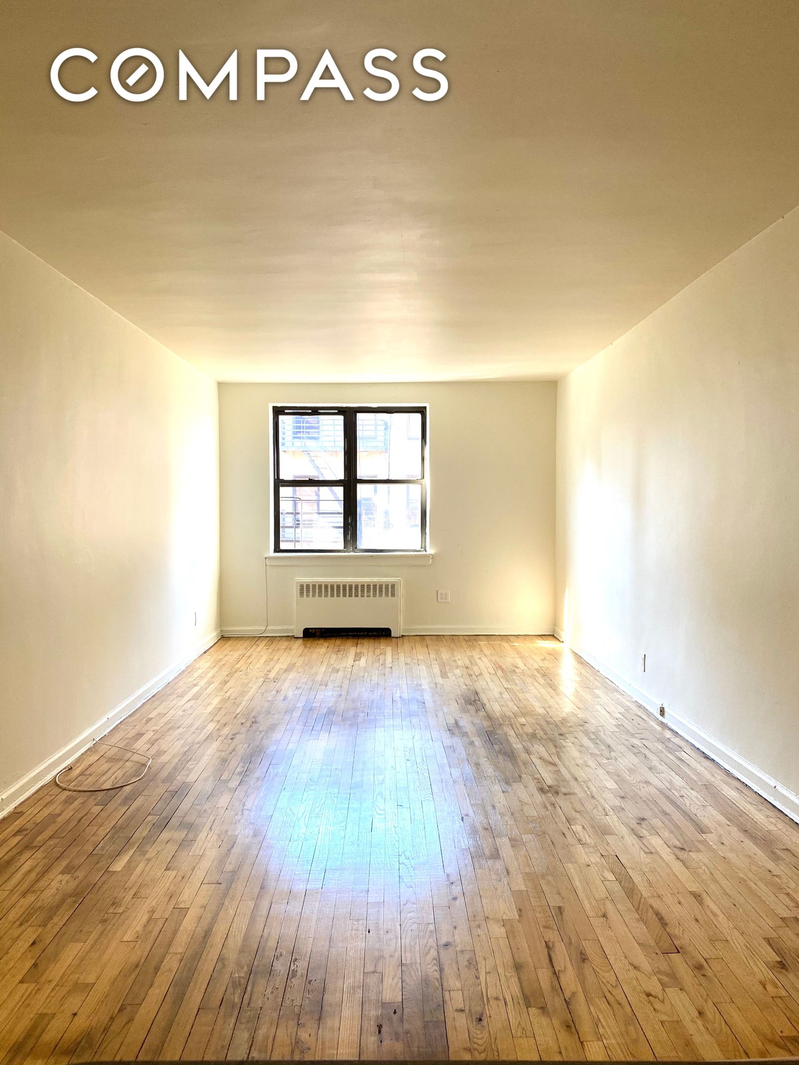 #2 photo, 445 W 48th Street, Манхэттен ‖ Hell's Kitchen , NY 10036