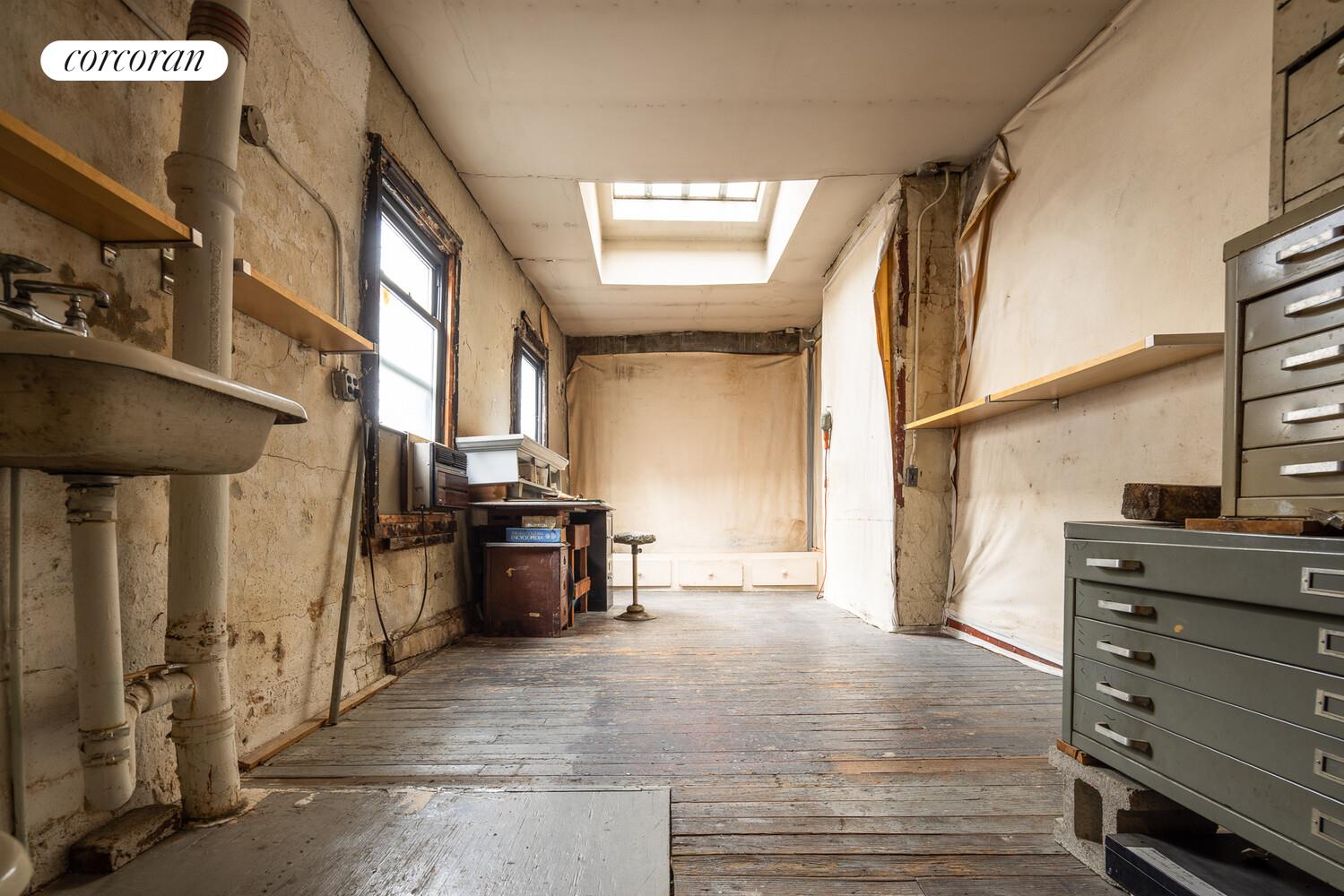 #14 photo, 7 BLEECKER Street, NoHo , NY 10012