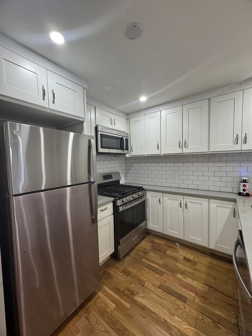 #7 photo, Brooklyn, ब्रुकलीन Crown Heights , NY 11233