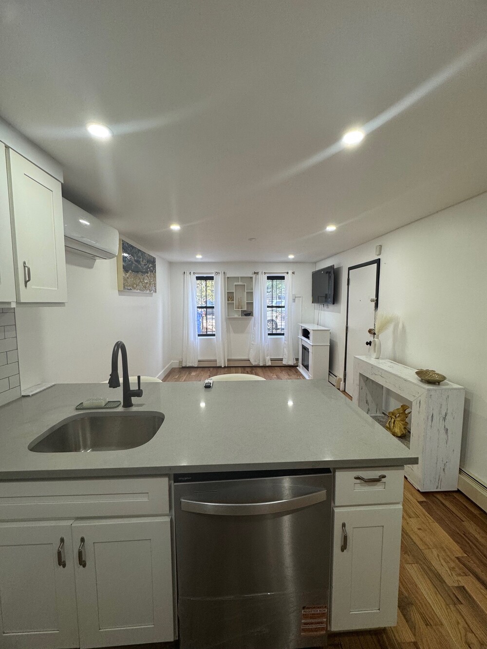 #9 photo, Brooklyn, ब्रुकलीन Crown Heights , NY 11233