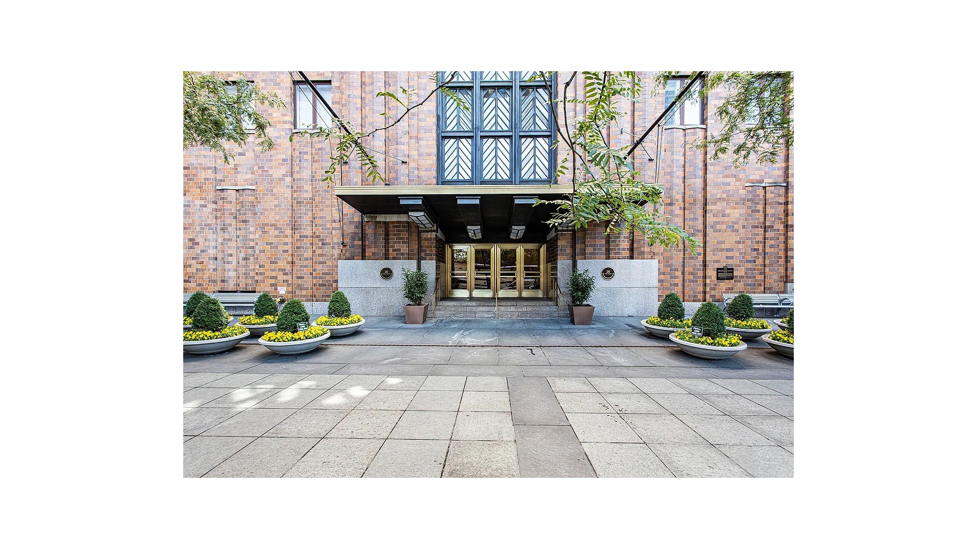 #10 photo, 20 WEST Street, Financial District , NY 10004