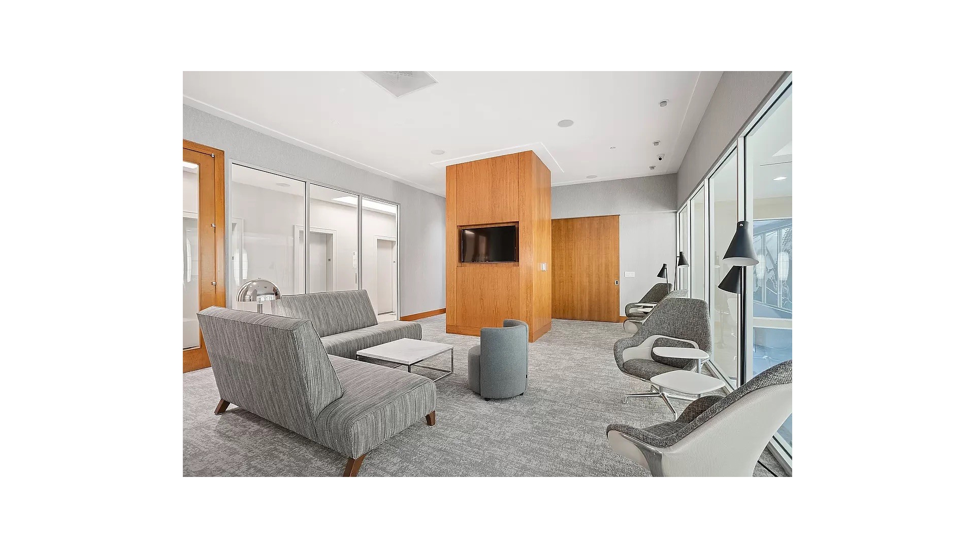 #12 photo, 20 WEST Street, Financial District , NY 10004