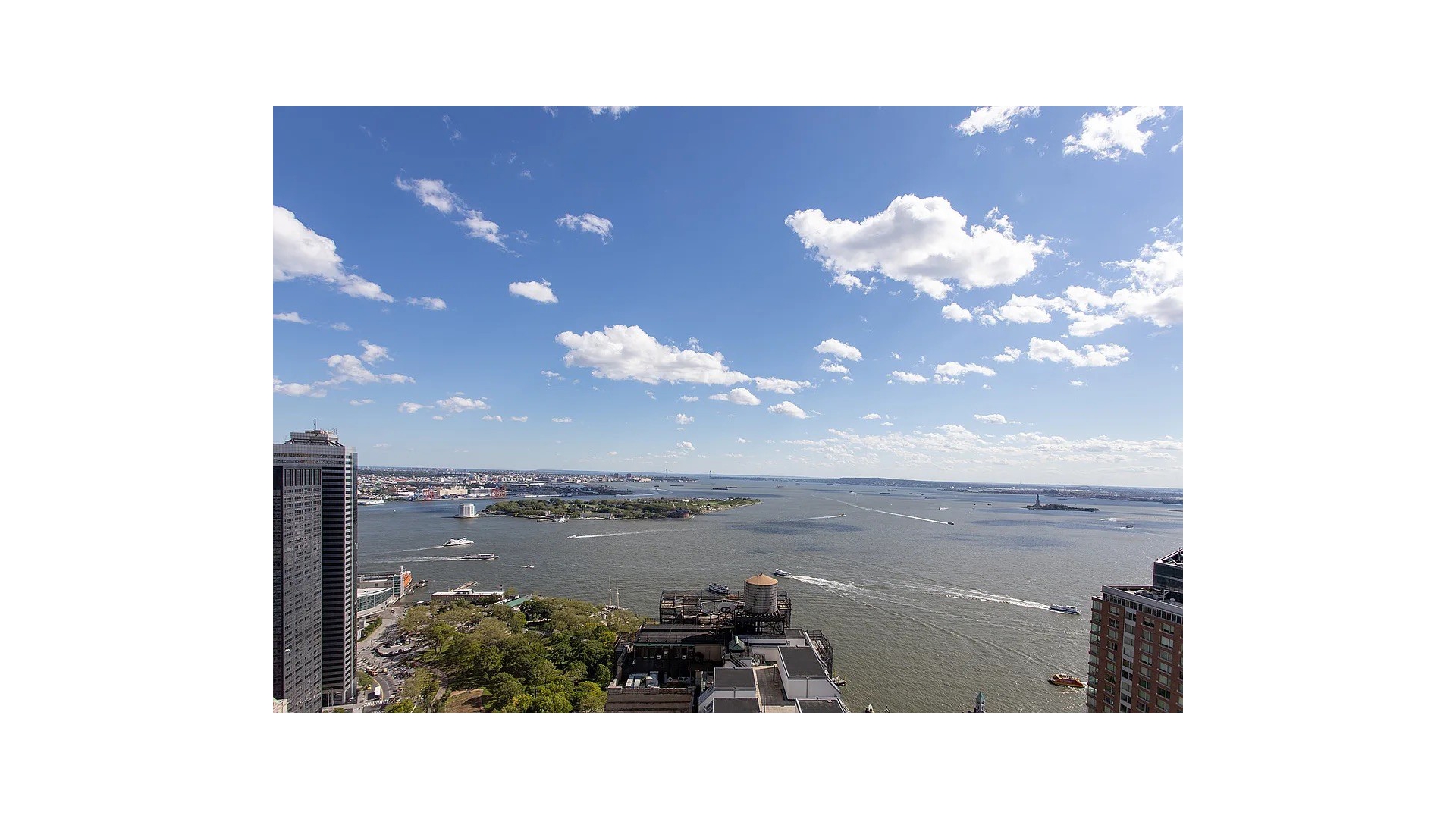 #21 photo, 20 WEST Street, Financial District , NY 10004