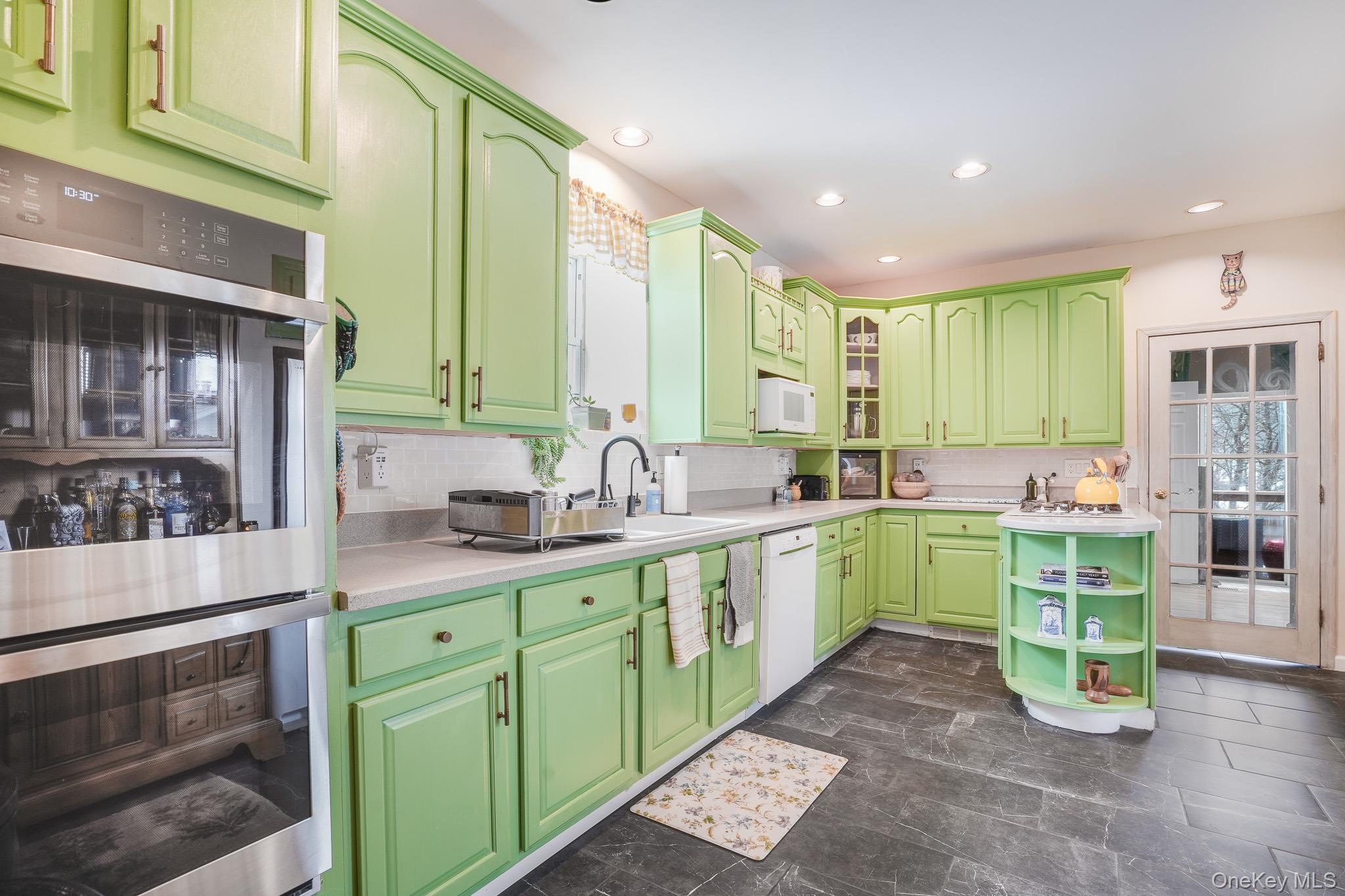 #12 photo, 645 Gardnertown Road, Newburgh , NY 12550