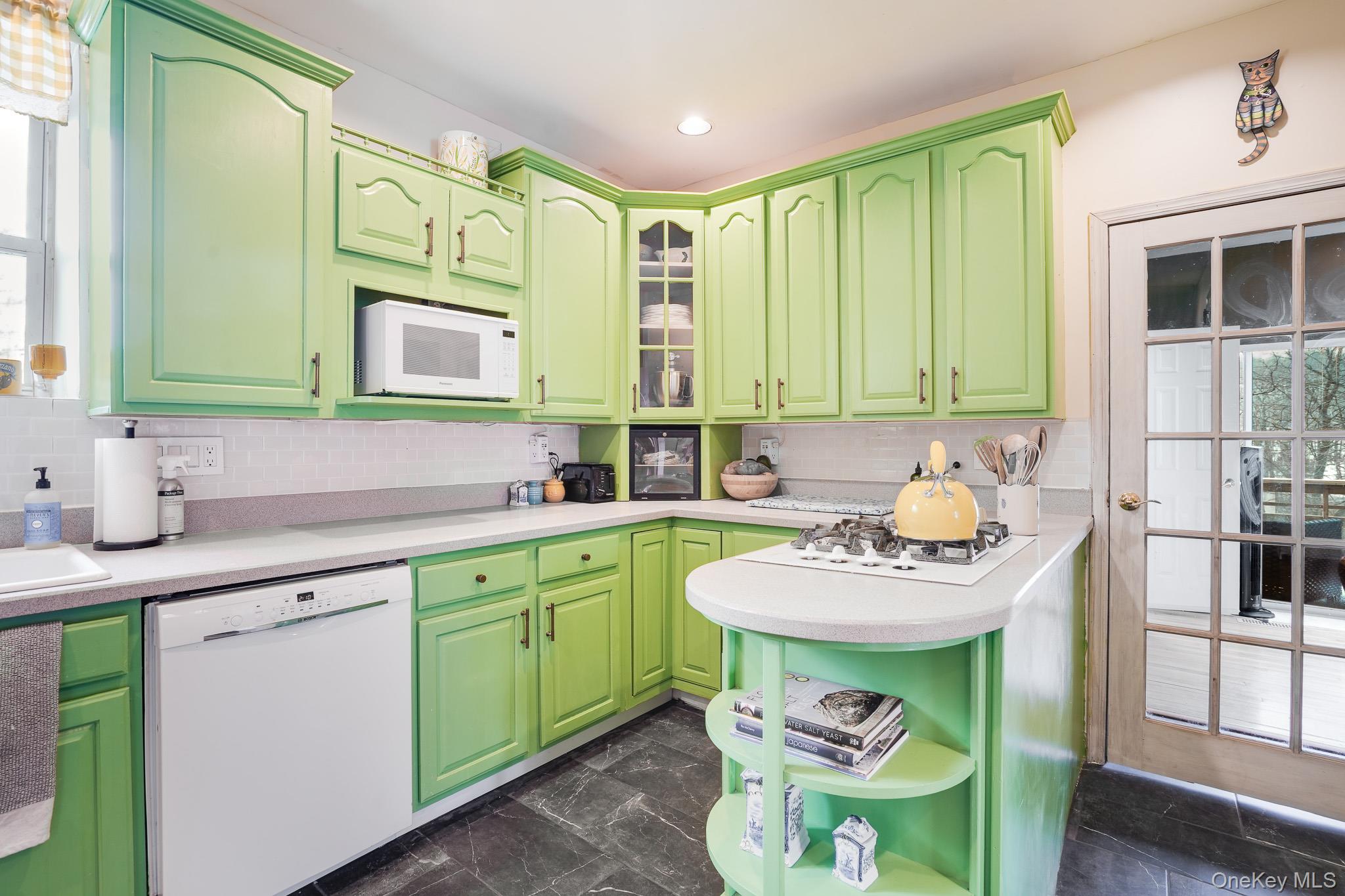 #13 photo, 645 Gardnertown Road, Newburgh , NY 12550