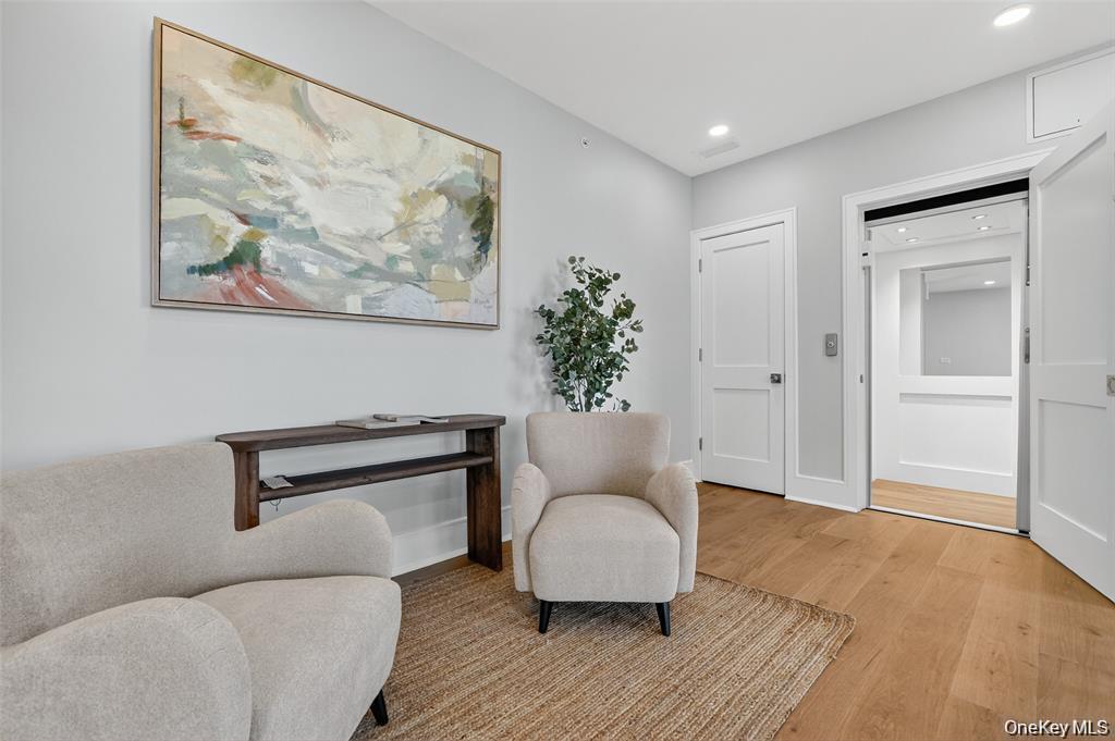 #20 photo, 1832 Soundview Court, Yorktown Heights , NY 10598