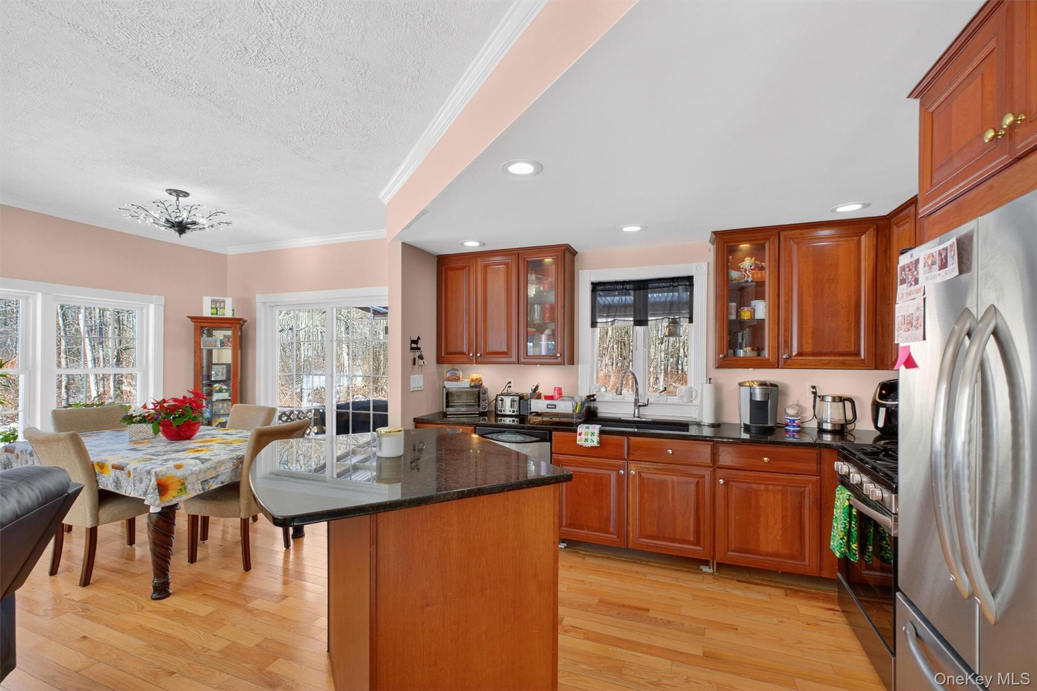 #10 photo, 8 Garrett Place, Carmel , NY 10512