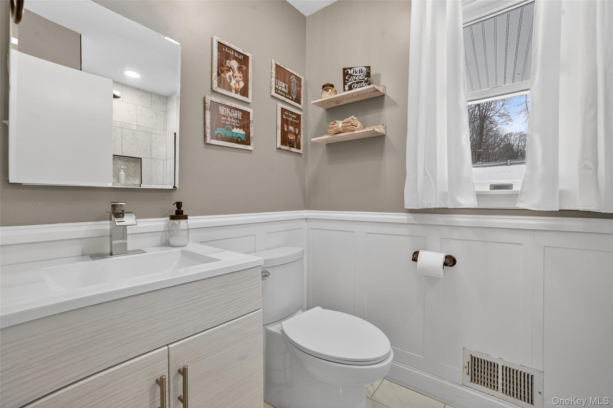 #10 photo, 1281 McKeel Street, Yorktown Heights , NY 10598