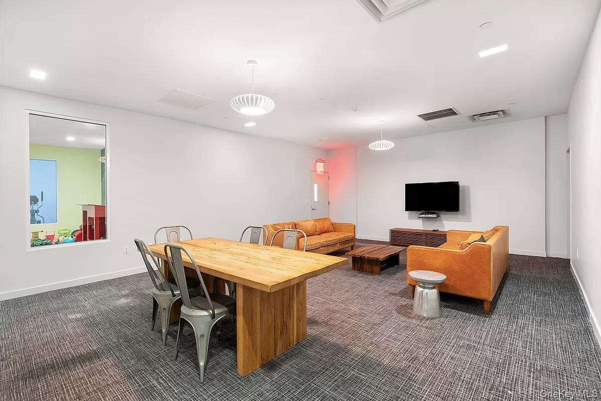 #10 photo, 23 W 116th Street, मैनहटन New York (Manhattan) , NY 10026