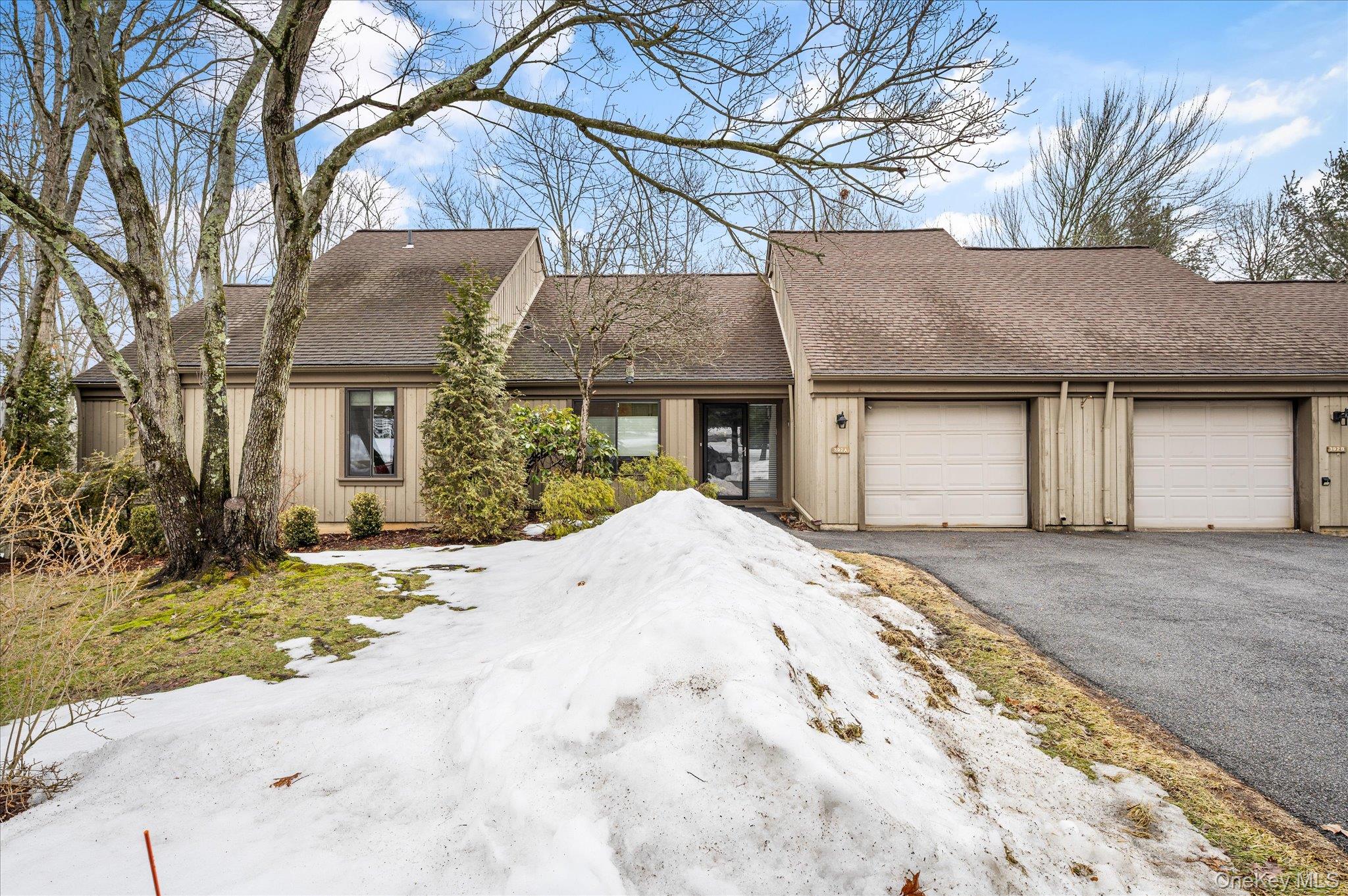 #1 photo, 392 Heritage Hills, Somers , NY 10589