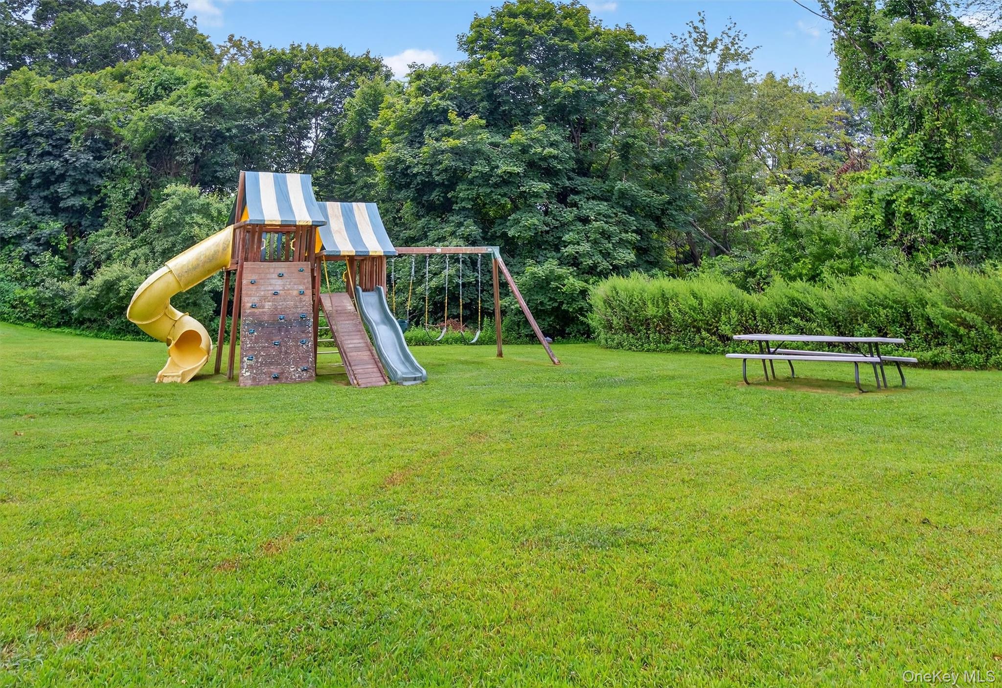 #18 photo, 509 Covington Green Lane, Patterson , NY 12563