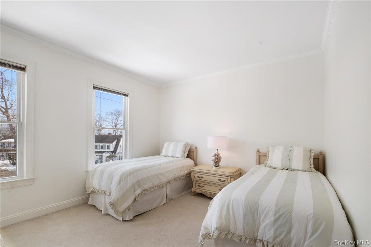 #19 photo, 1224 Knickerbocker Avenue, Mamaroneck , NY 10543