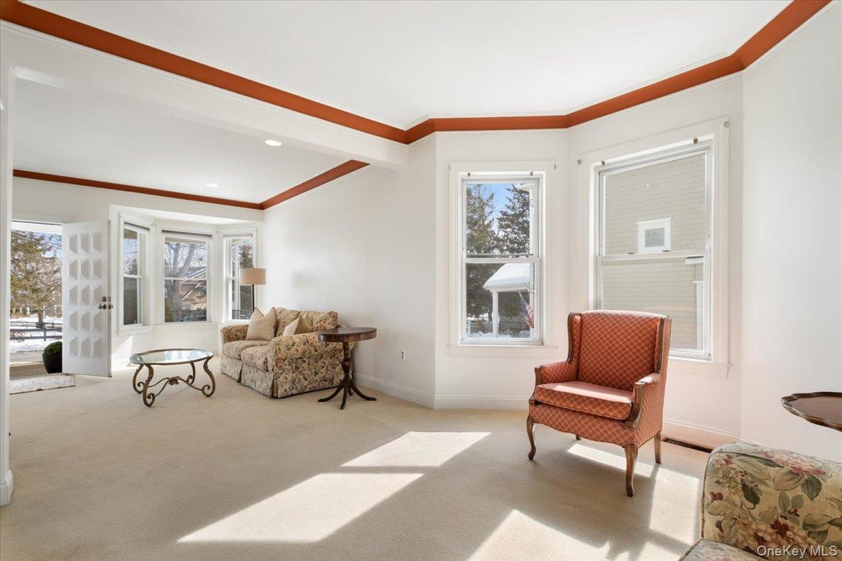 #4 photo, 1224 Knickerbocker Avenue, Mamaroneck , NY 10543