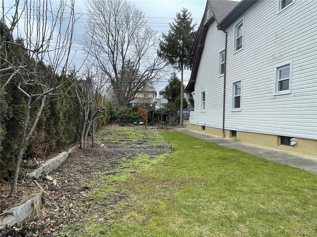 #8 photo, 56 Stephenson Boulevard, New Rochelle , NY 10801