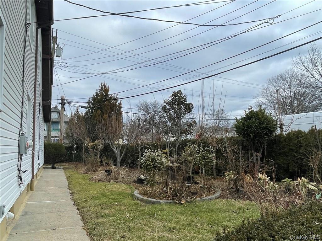 #9 photo, 56 Stephenson Boulevard, New Rochelle , NY 10801