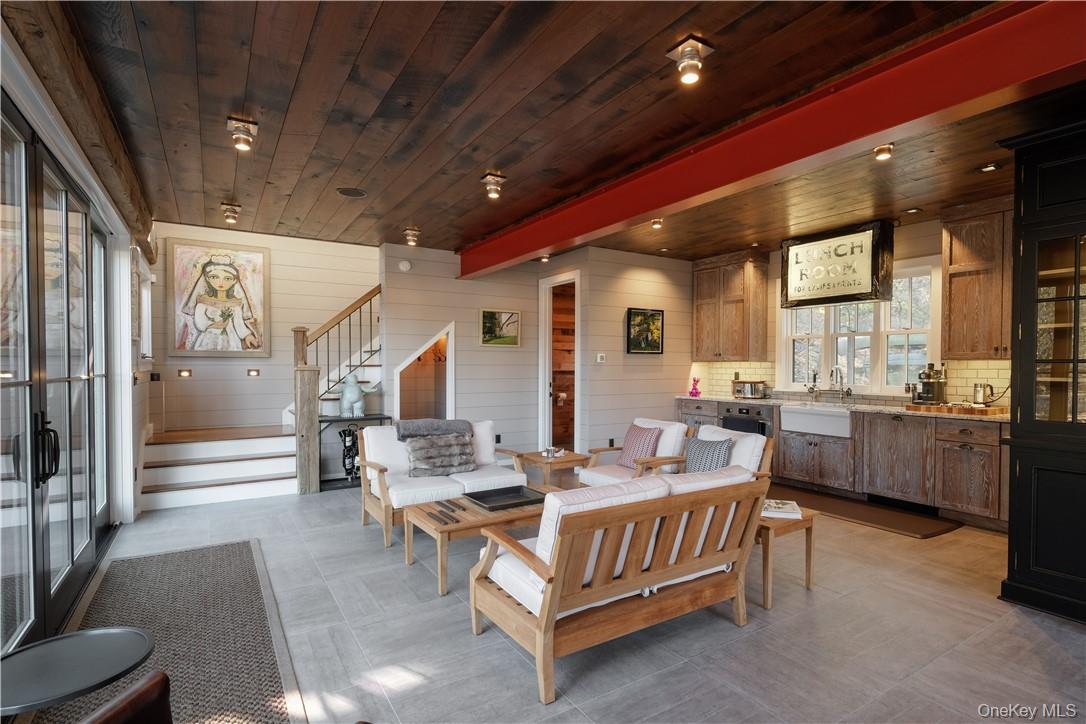 #6 photo, 325 Ferdon Avenue, Piermont , NY 10968