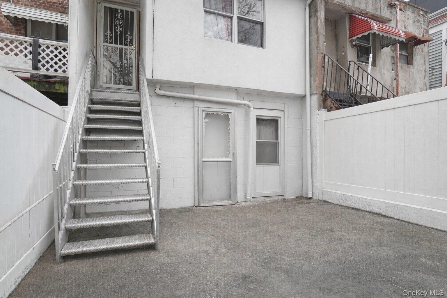 #13 photo, 1029 Wheeler Avenue, برونكس Bronx , NY 10472