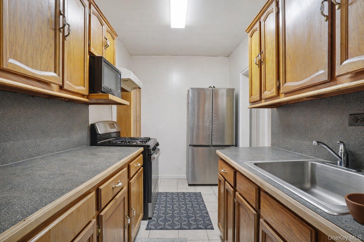 #5 photo, 1029 Wheeler Avenue, برونكس Bronx , NY 10472