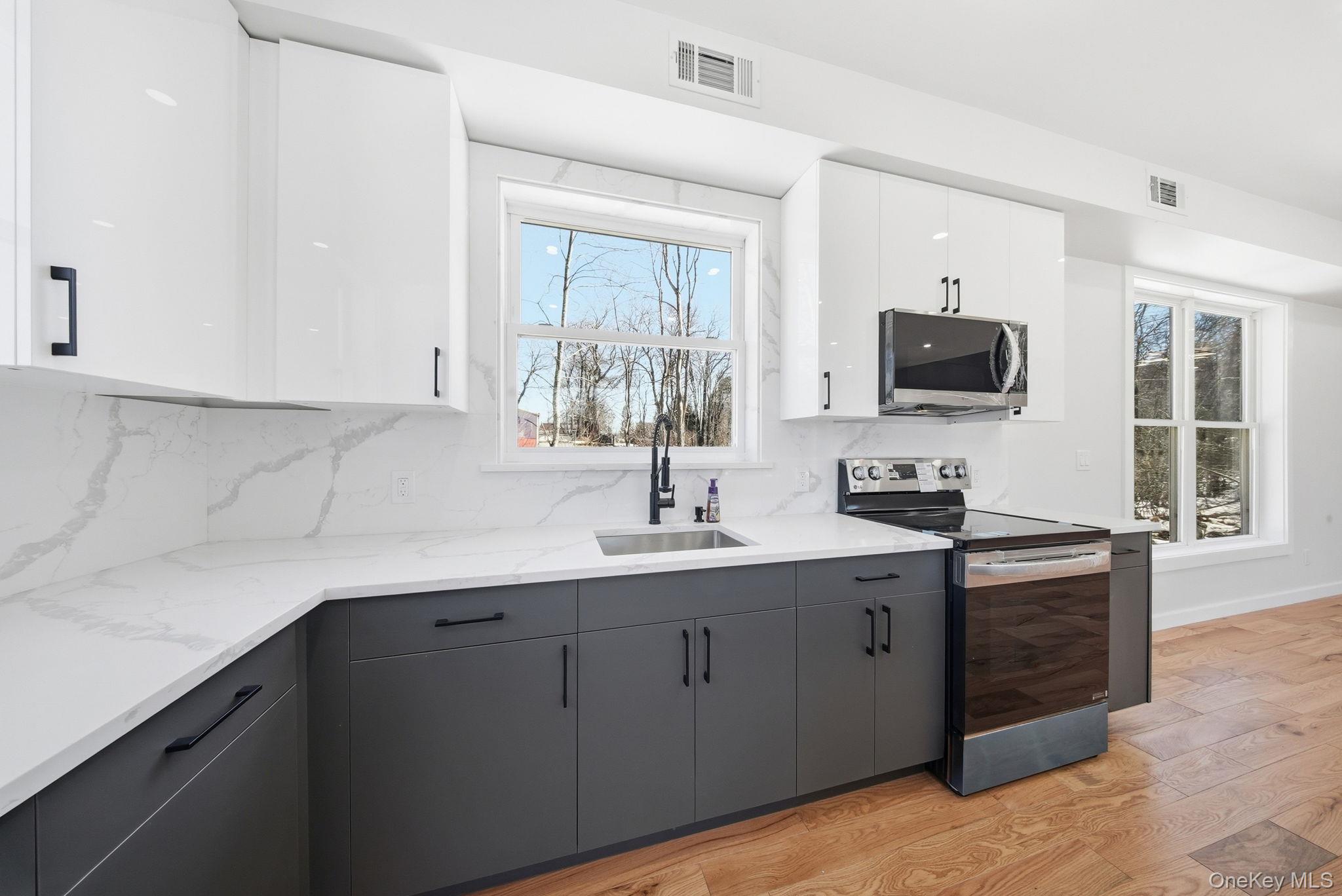 #11 photo, 6 Maple Avenue, Hurleyville , NY 12747