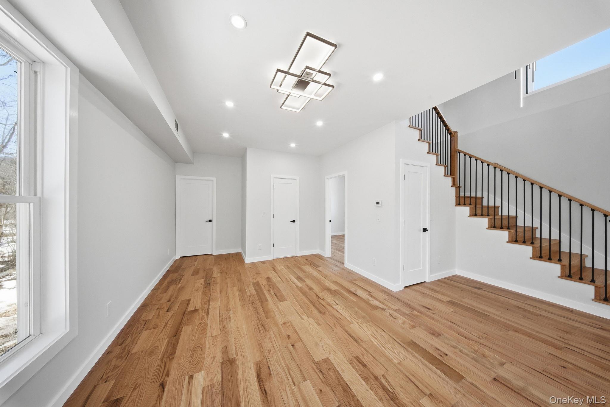 #18 photo, 6 Maple Avenue, Hurleyville , NY 12747