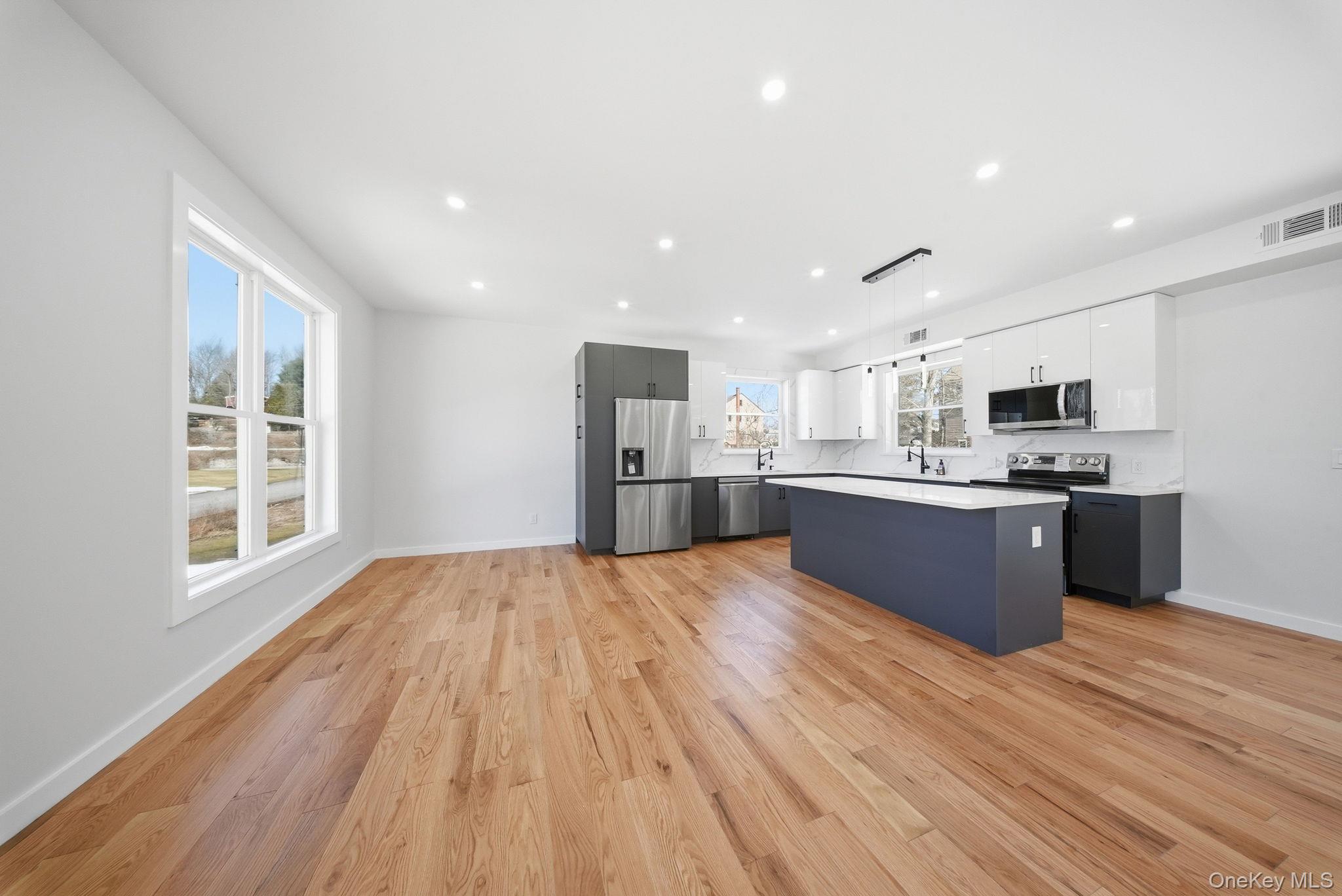 #7 photo, 6 Maple Avenue, Hurleyville , NY 12747