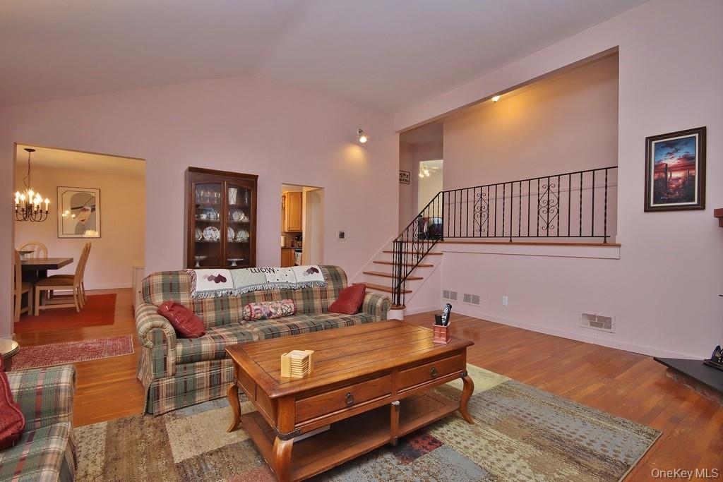 #9 photo, 47 Fuller Road, 紐約州 Briarcliff Manor , NY 10510