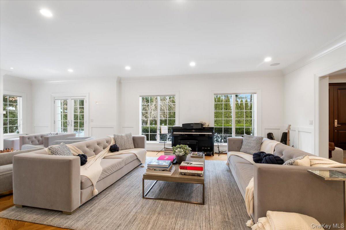 #4 photo, 38 Sage Terrace, Scarsdale , NY 10583