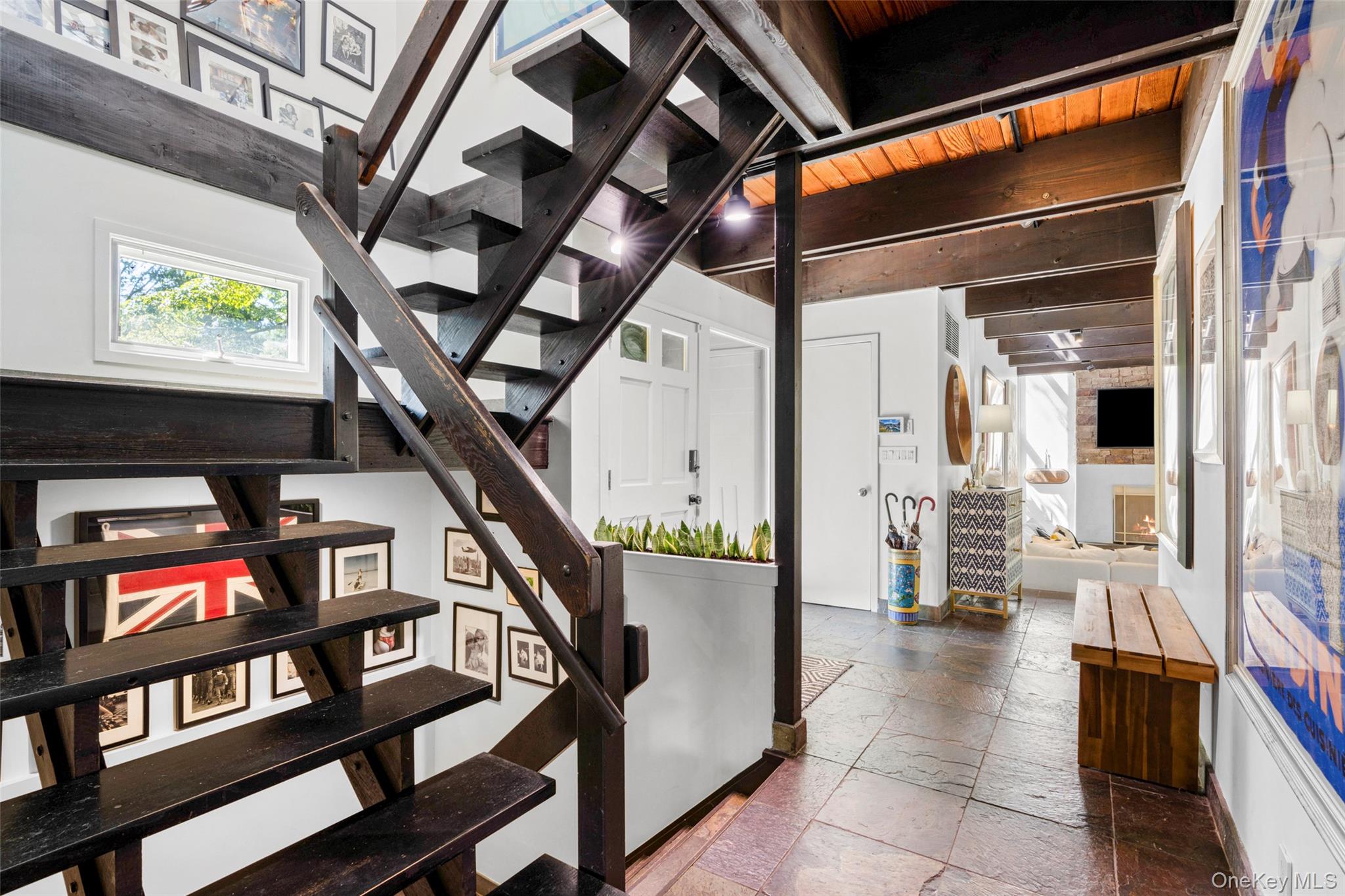 #7 photo, 14 Leatherstocking Lane, Mamaroneck , NY 10543